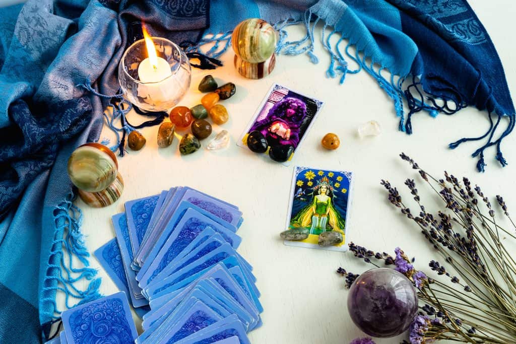 Zara tarot - kontakt, broj telefona, tarot majstori Zara tarot - kontakt, broj telefona, tarot majstori